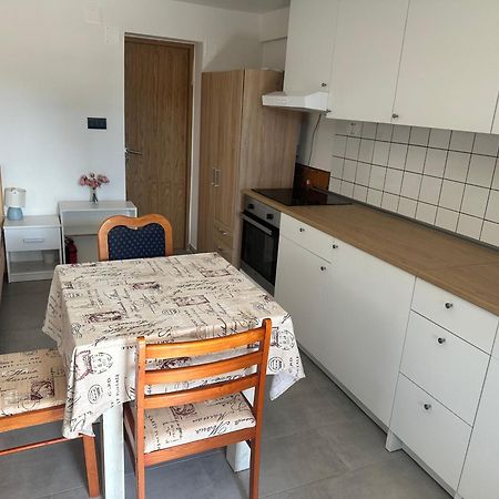 Cukon Holiday Home Premantura Exteriör bild