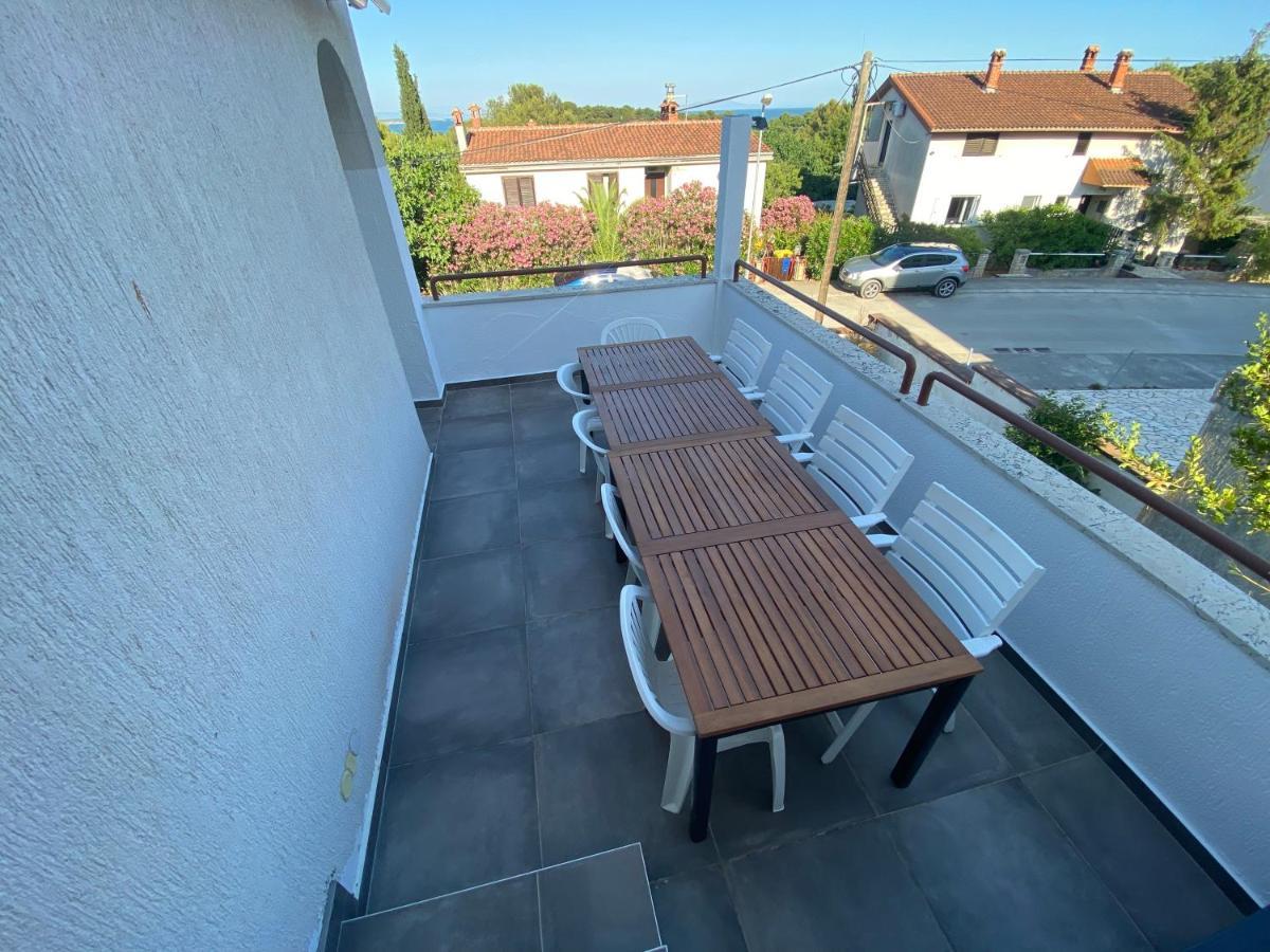 Cukon Holiday Home Premantura Exteriör bild