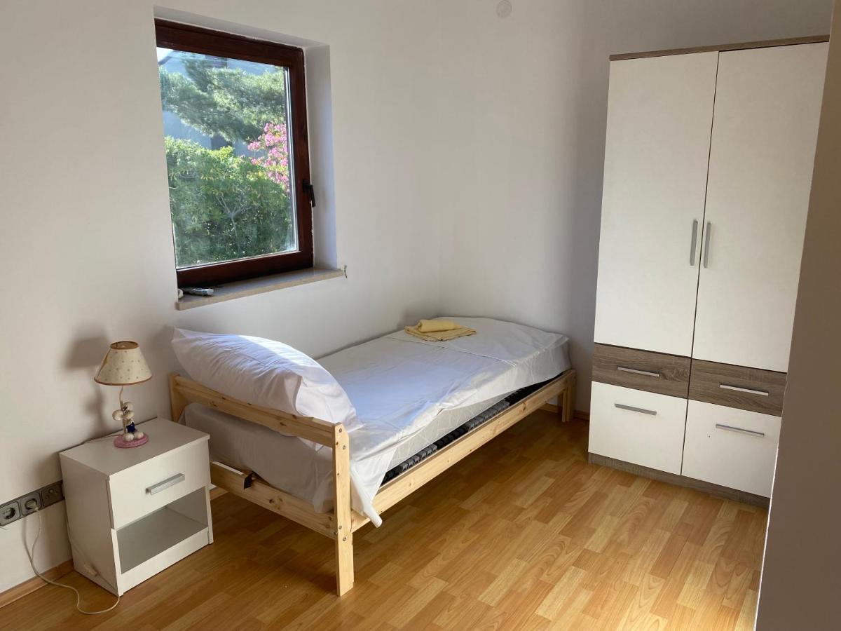 Cukon Holiday Home Premantura Exteriör bild