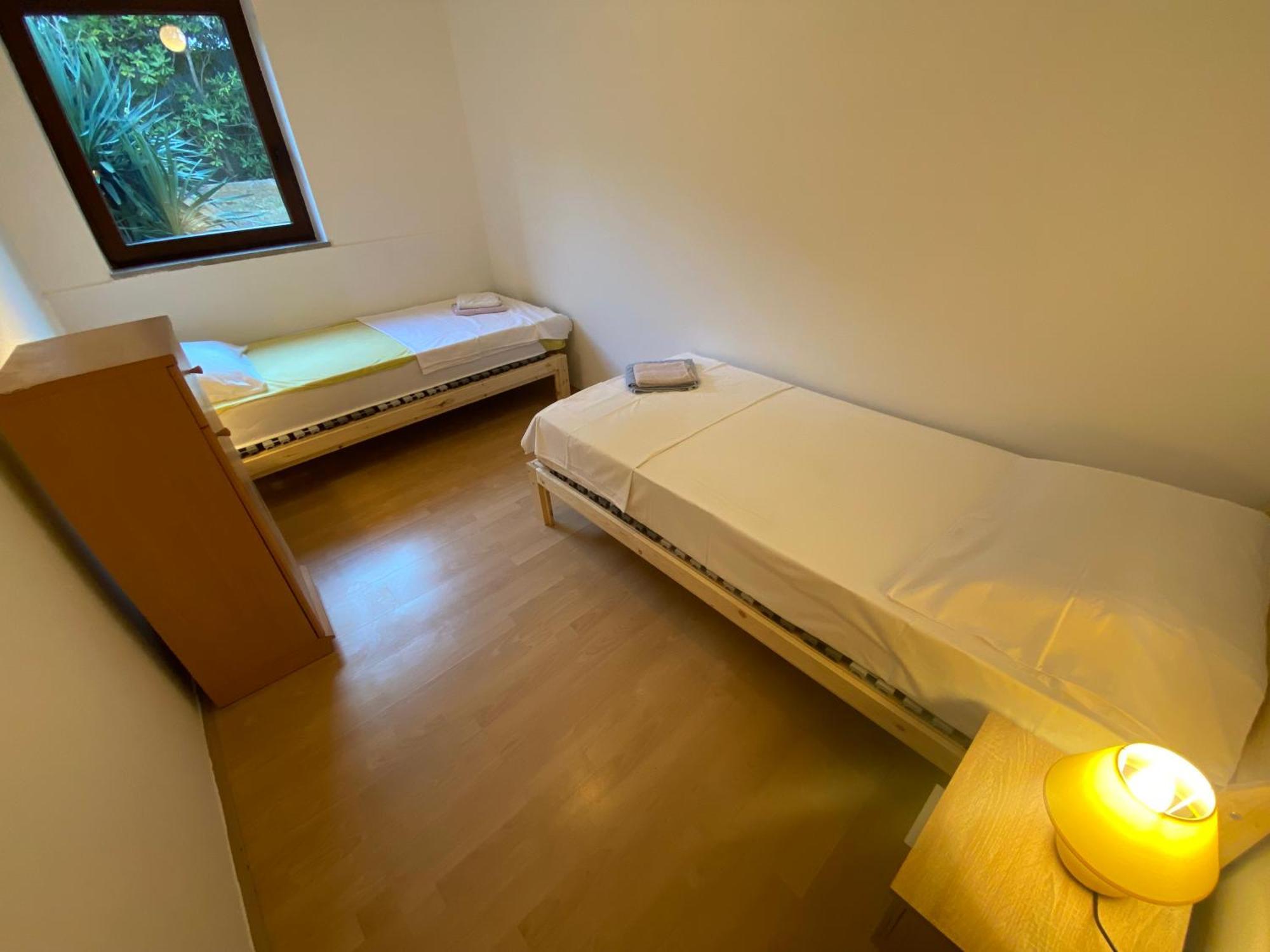 Cukon Holiday Home Premantura Rum bild