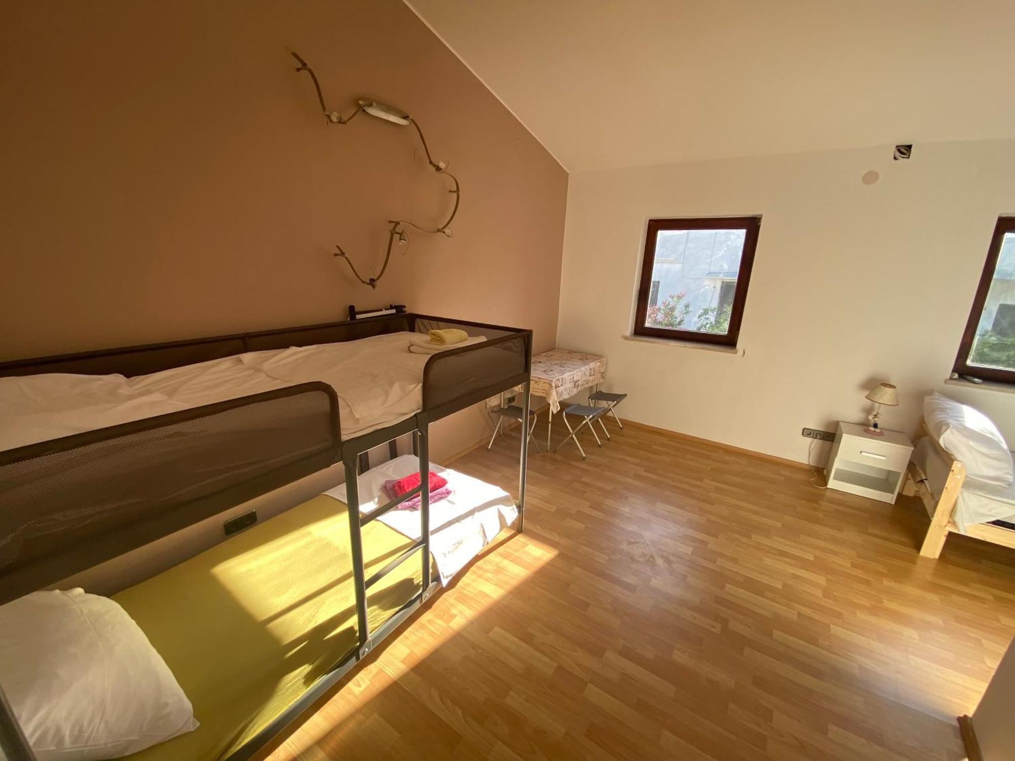 Cukon Holiday Home Premantura Rum bild